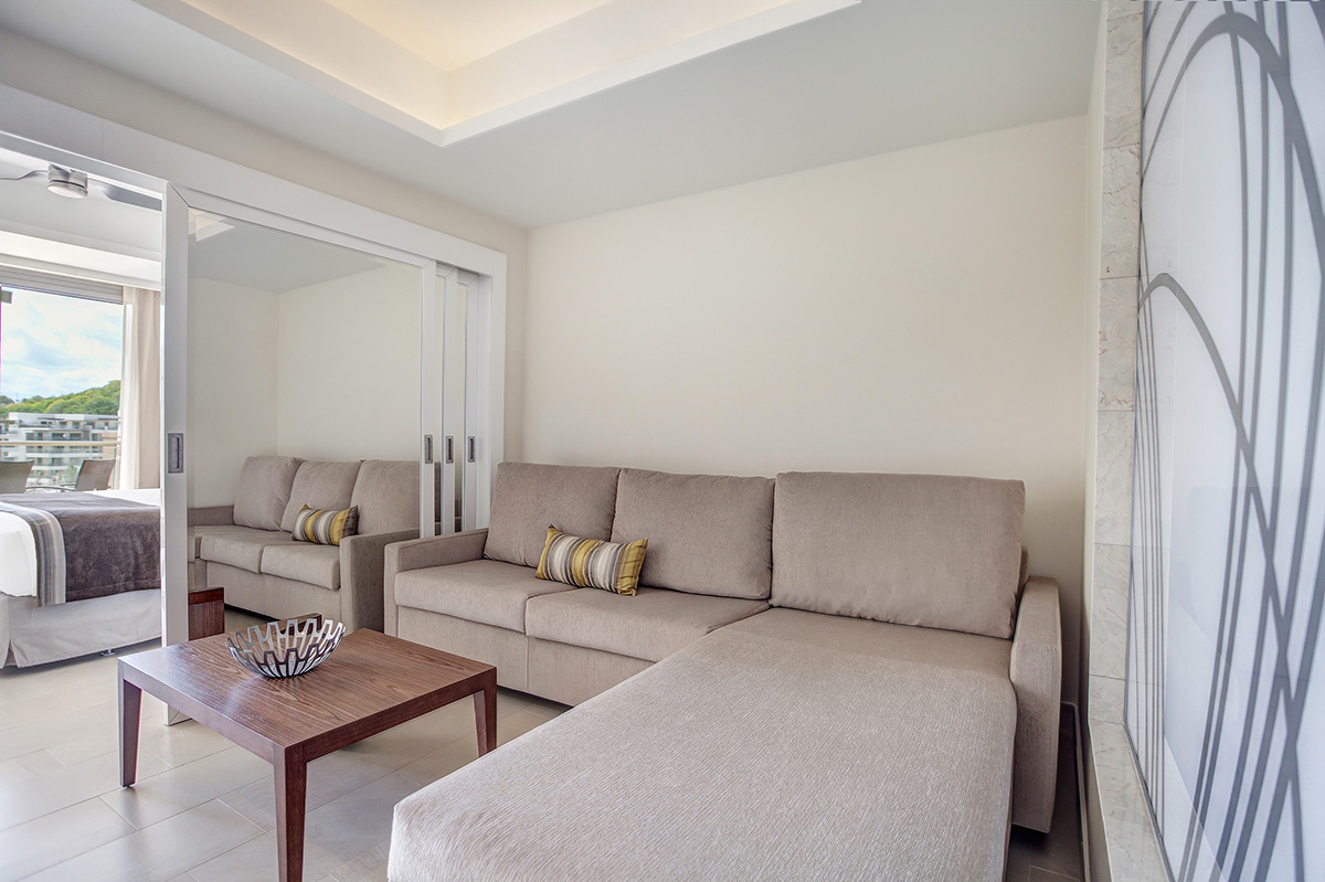 Luxury Family Suite 2