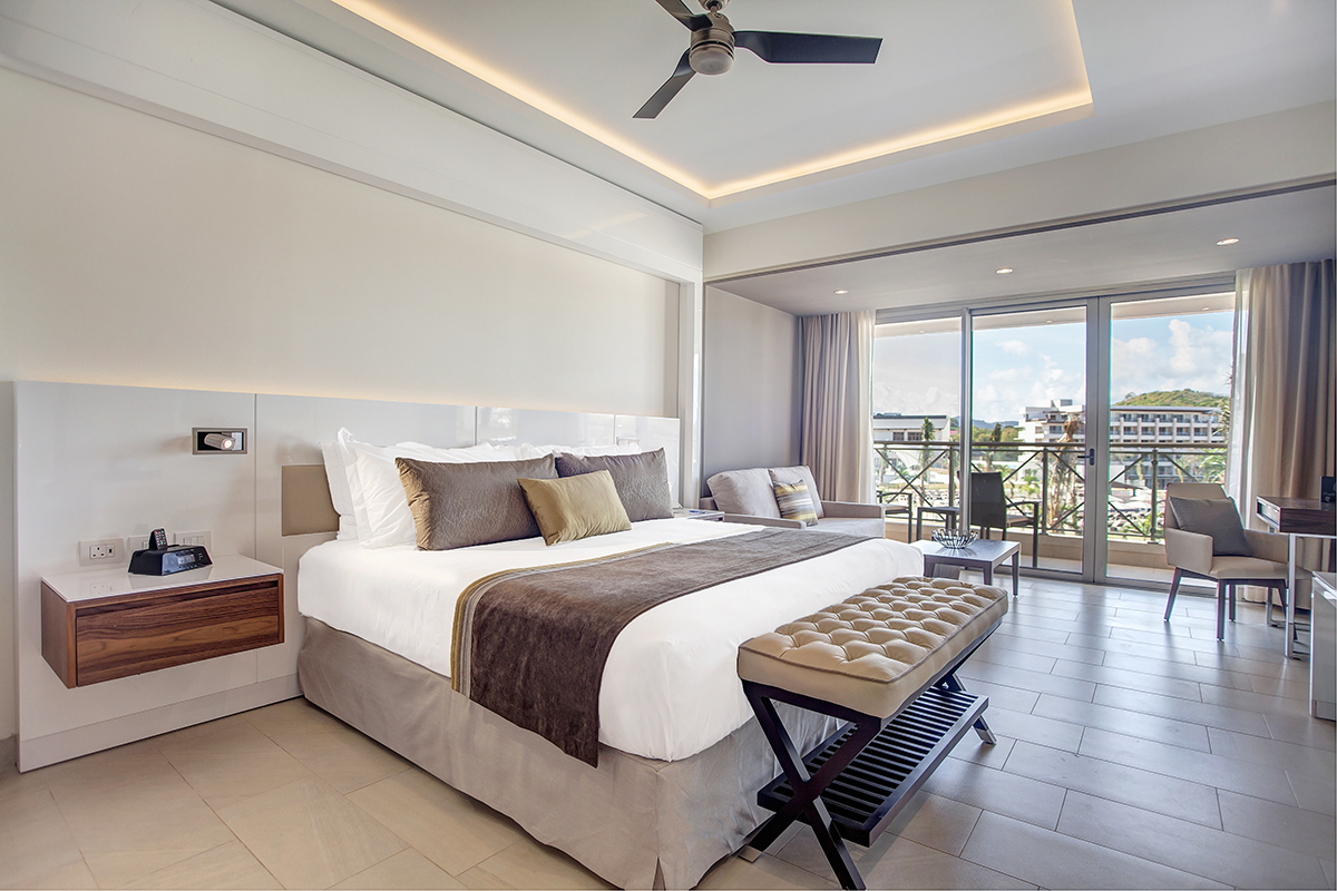 Luxury Junior Suite 1