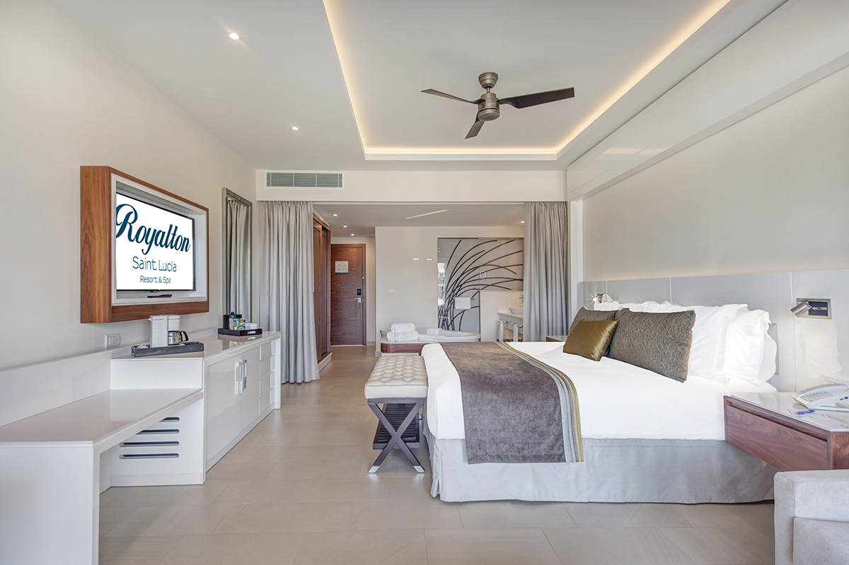 Luxury Junior Suite 2
